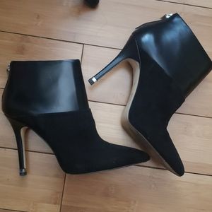 Black boots heeled